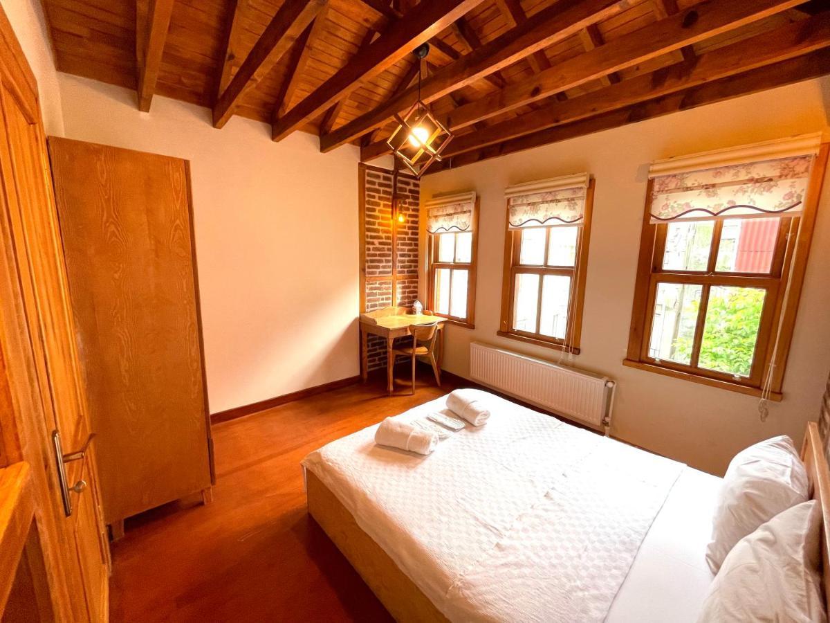 Authentic Turkish Home Family Room Istanbul Bagian luar foto